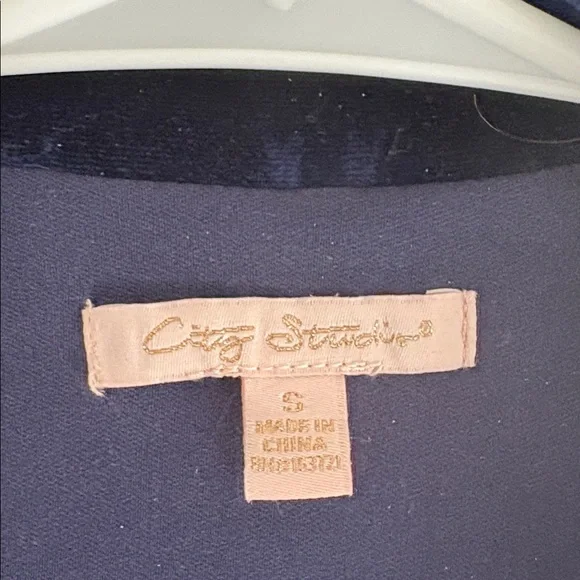 Tuxedo-Style Velvet Dress - Picture 4 of 6